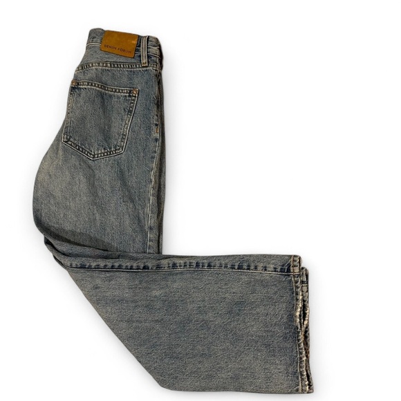 ARITZIA DENUM FORUM Farrah High Rise Wide Leg Jean 25/28L - Picture 2 of 9